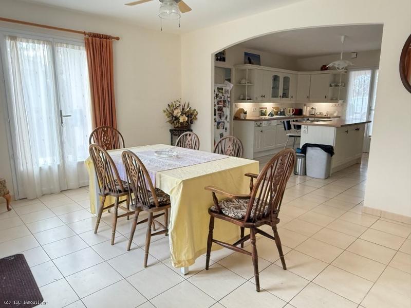 Villa - 165 m² - 6 pièces