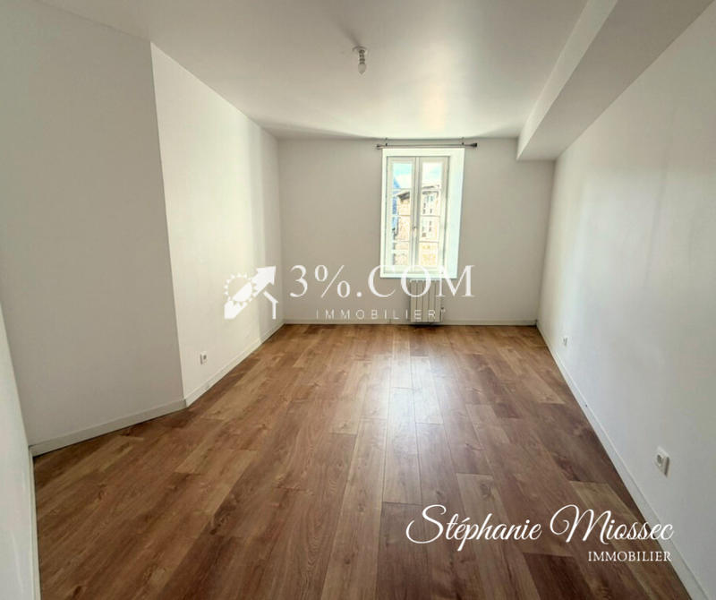 Maison en pierre - 85 m² - 4 pièces