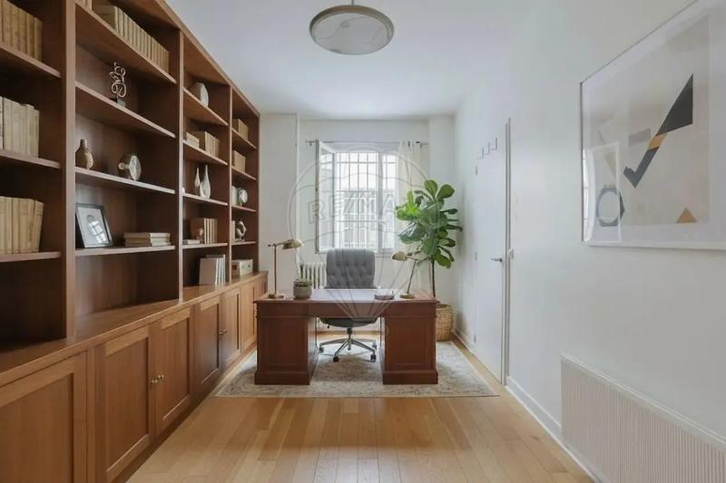 Appartement - 141 m² - 5 pièces