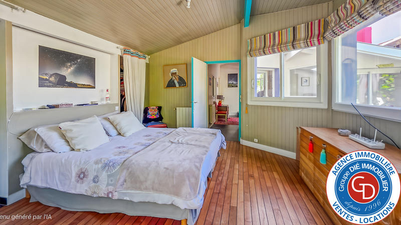 Maison - 170 m² - 7 pièces