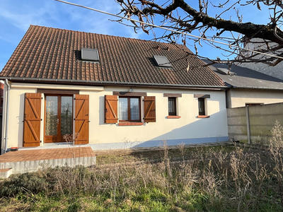 Maison - 107 m² - 5 pièces