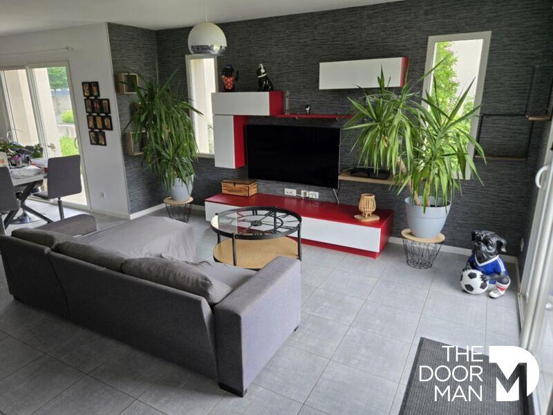 Maison - 120 m² - 5 pièces