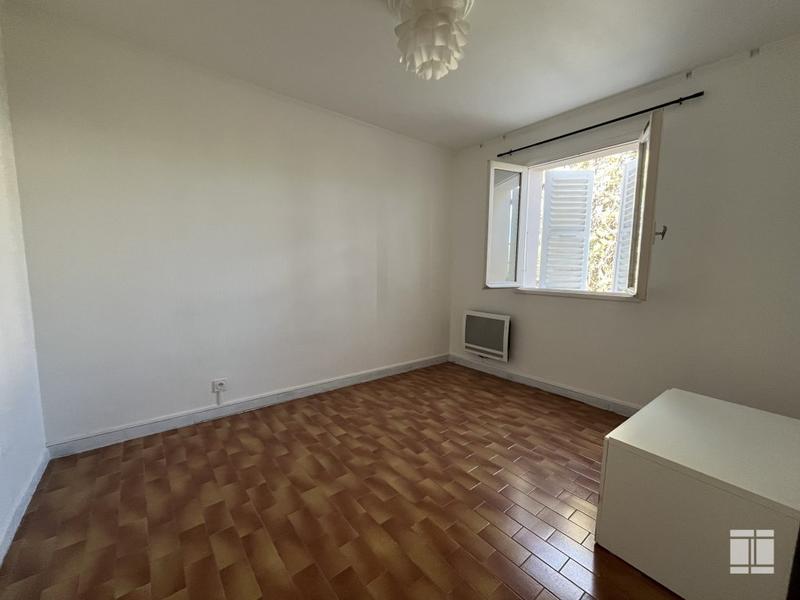 Appartement - 60 m² - 4 pièces