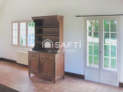 Maison - 145 m² - 6 pièces