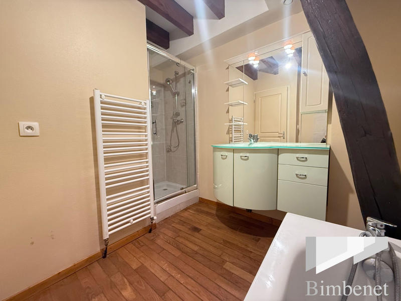 Maison - 93 m² - 5 pièces