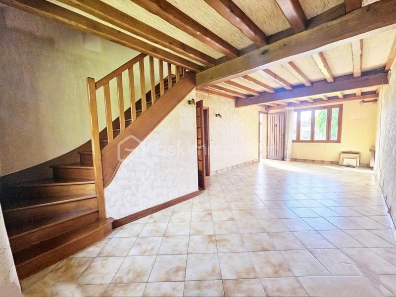 Maison traditionnelle - 95 m² - 4 pièces