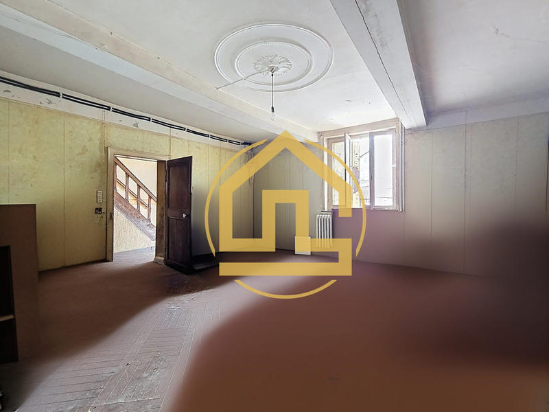 Maison - 173 m² - 7 pièces