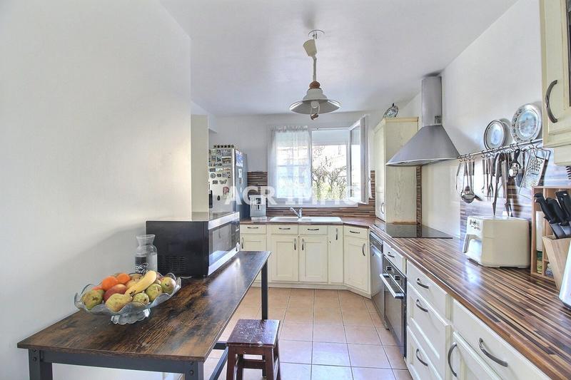 Maison - 118 m² - 6 pièces