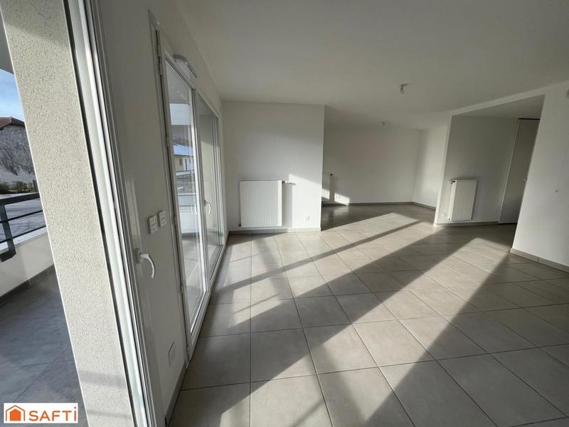 Appartement - 82 m² - 4 pièces