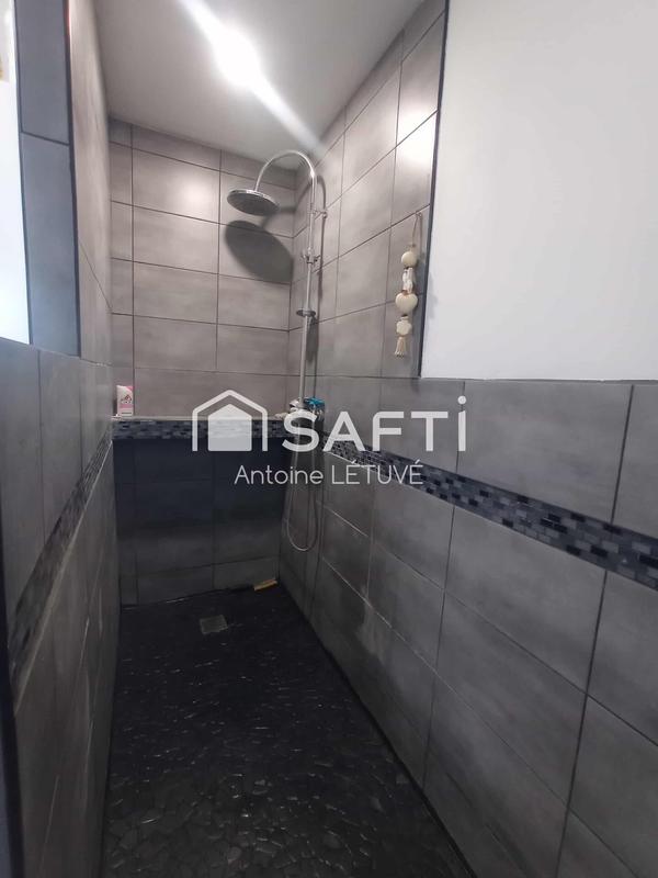 Maison - 121 m² - 5 pièces