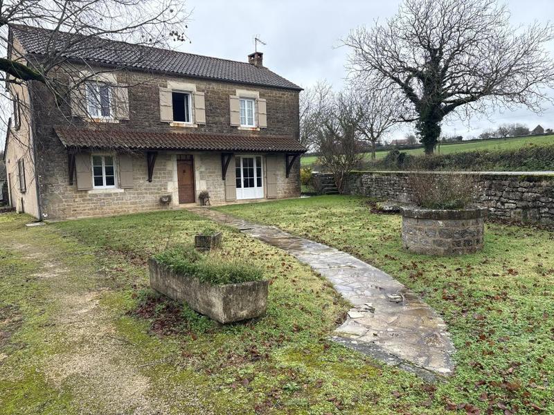 Maison - 197 m² - 7 pièces