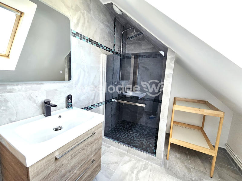 Maison - 149 m² - 7 pièces