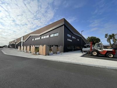 Local d'activité / Entrepôt - 1 550 m²