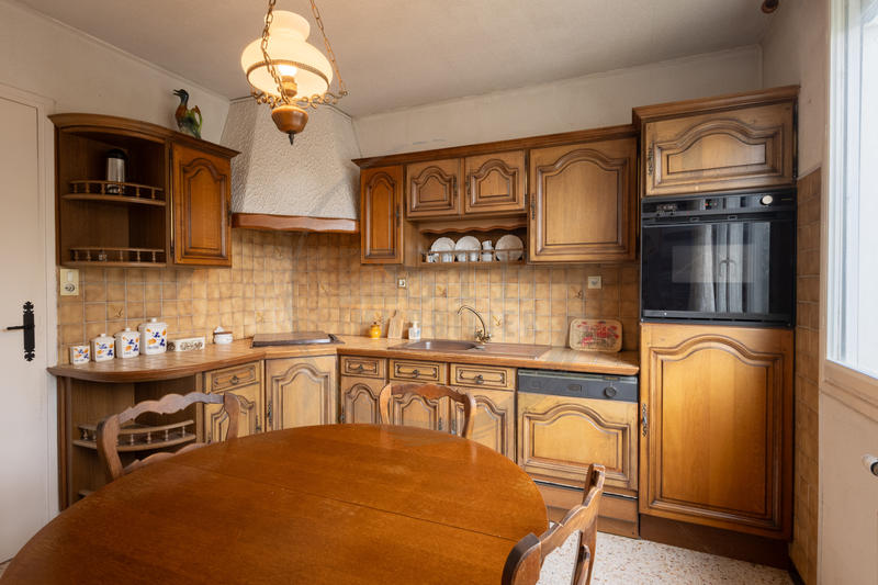 Maison - 147 m² - 6 pièces