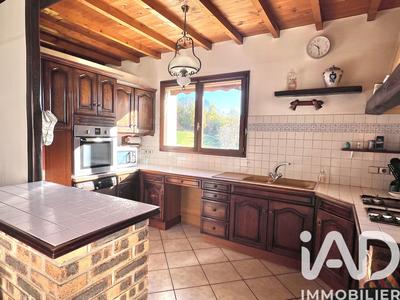 Maison - 190 m² - 7 pièces