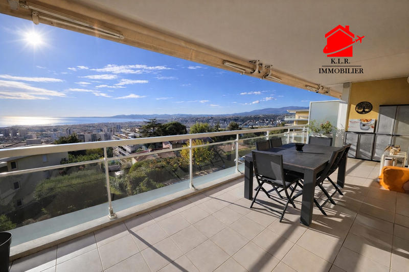 Appartement - 103 m² - 4 pièces