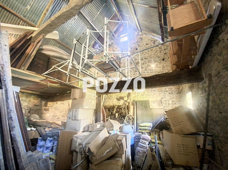 Maison - 137 m² - 1 pièce