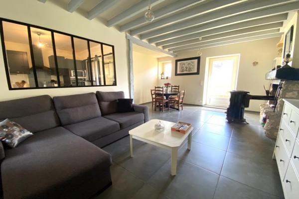 Maison - 140 m² - 6 pièces