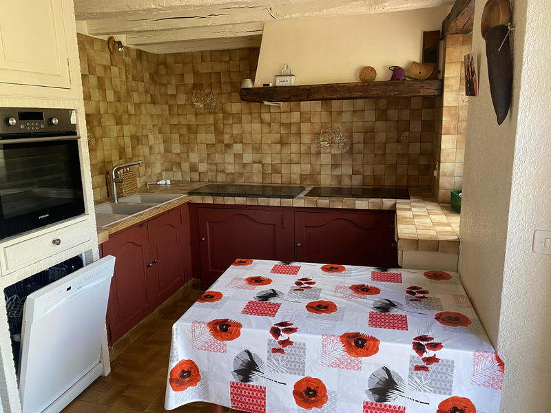 Maison - 300 m² - 8 pièces