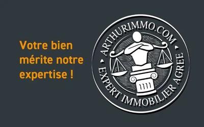 Immeuble - 221 m² - 10 pièces