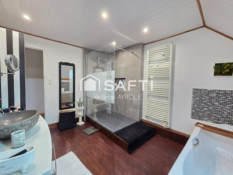 Maison - 152 m² - 5 pièces