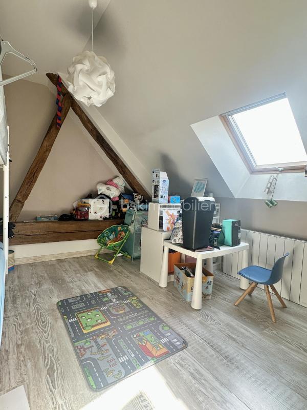 Maison - 85 m² - 8 pièces