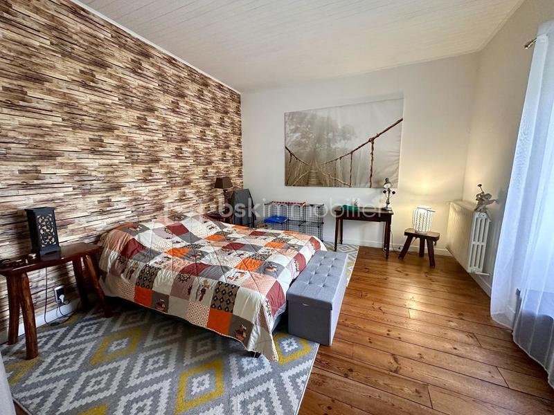 Maison - 291 m² - 11 pièces