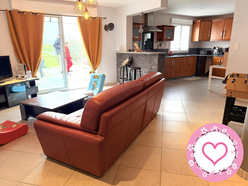 Maison contemporaine - 143 m² - 6 pièces