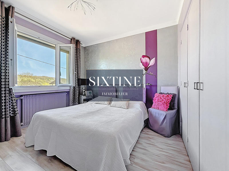 Maison - 144 m² - 10 pièces