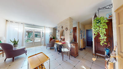 Maison - 170 m² - 5 pièces