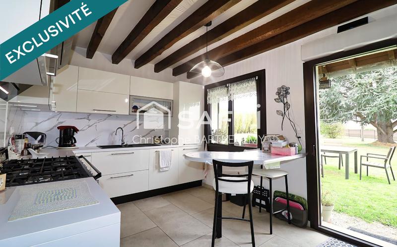 Maison - 137 m² - 8 pièces