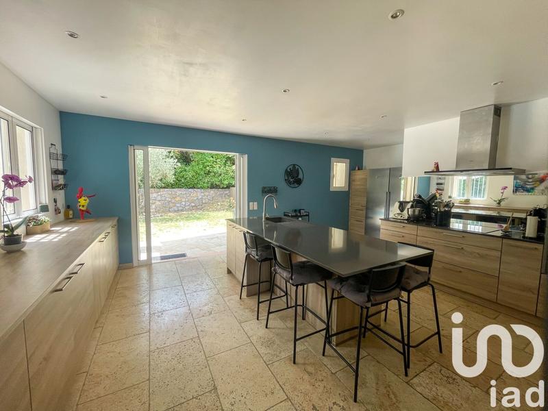 Maison - 187 m² - 5 pièces