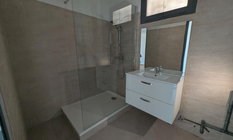 Appartement - 77 m² - 4 pièces