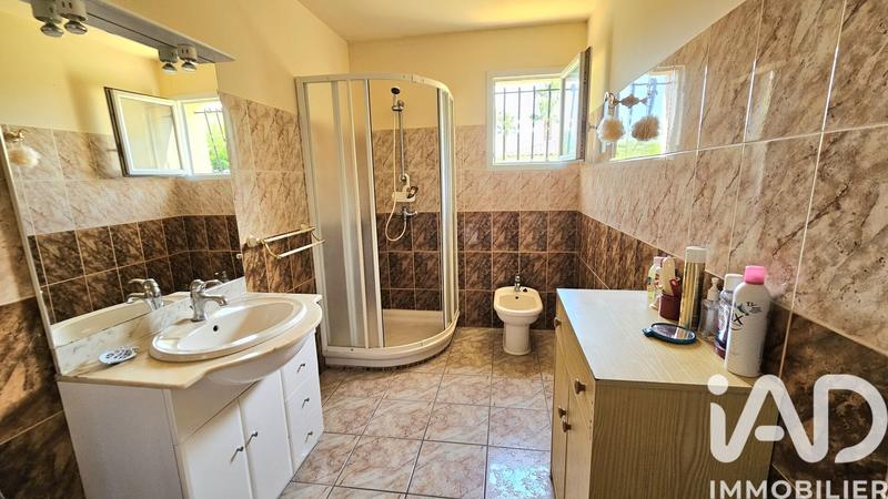 Maison - 90 m² - 3 pièces