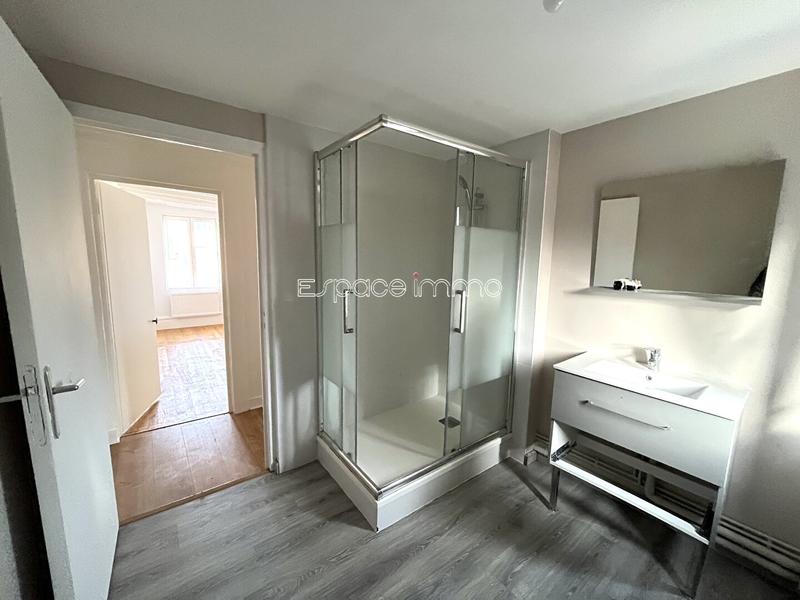 Appartement - 84 m² - 3 pièces