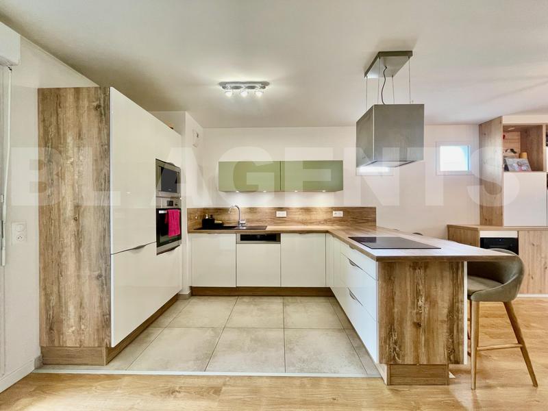 Appartement - 78 m² - 3 pièces