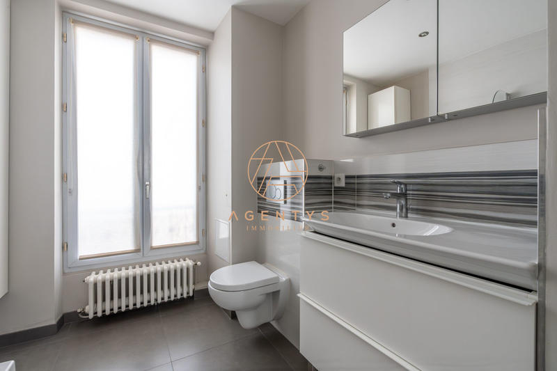 Maison - 95 m² - 7 pièces