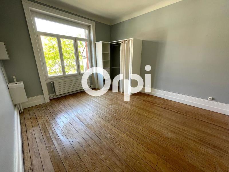 Maison - 226 m² - 12 pièces