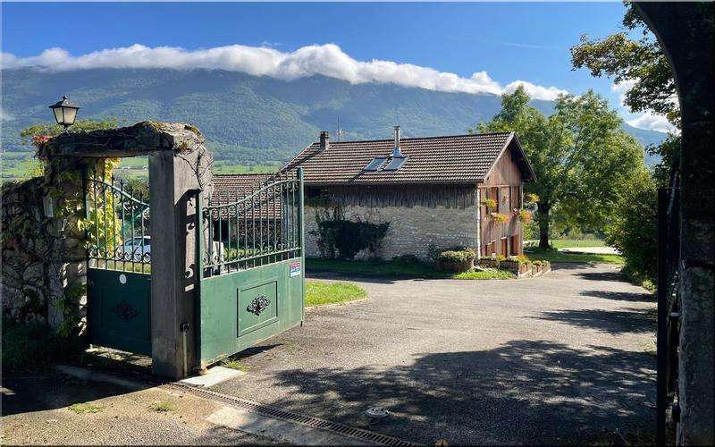 Corps de ferme - 161 m² - 8 pièces