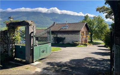 Corps de ferme - 161 m² - 8 pièces