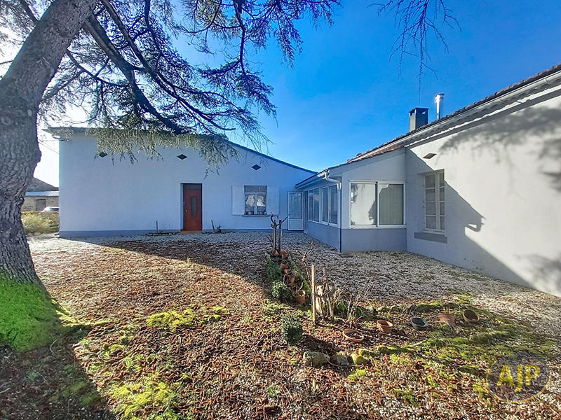 Maison - 141 m² - 6 pièces