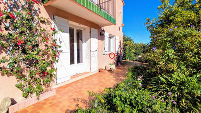 Maison traditionnelle - 104 m² - 4 pièces