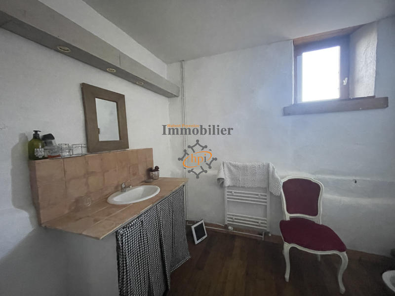 Propriété - 305 m² - 11 pièces