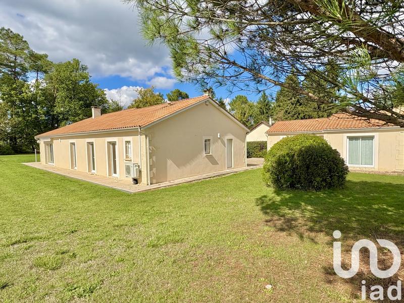 Maison - 224 m² - 8 pièces