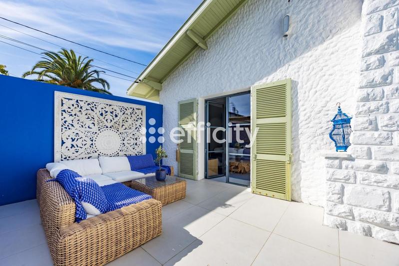 Pavillon - 120 m² - 6 pièces