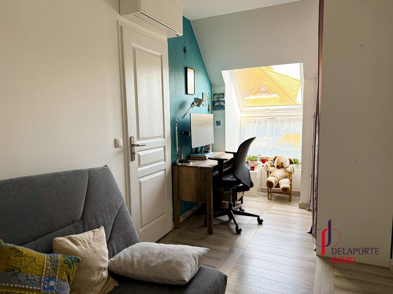 Maison - 80 m² - 5 pièces