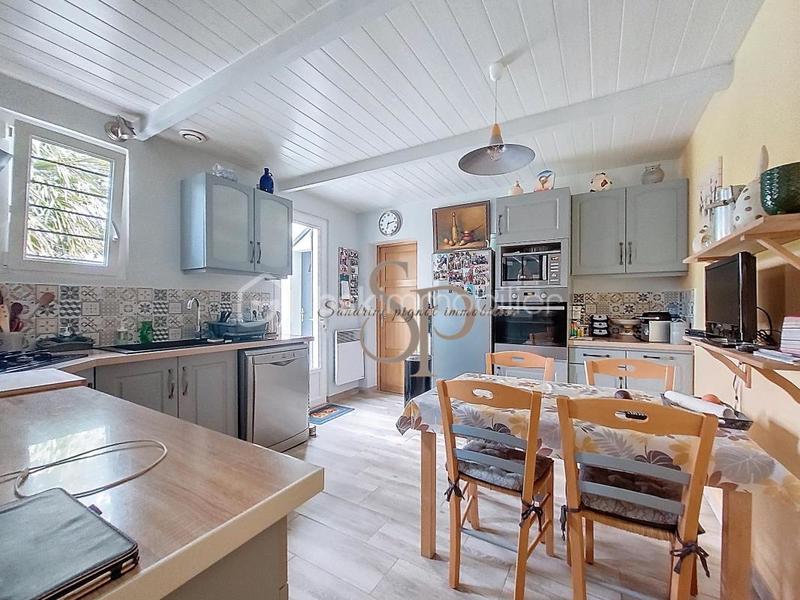 Pavillon - 85 m² - 4 pièces