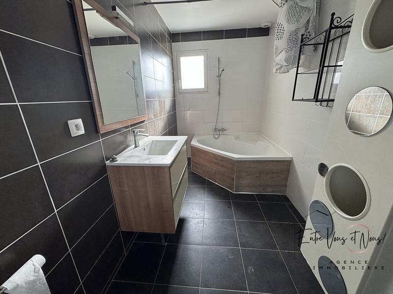 Maison contemporaine - 110 m² - 5 pièces