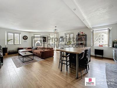 Appartement - 83 m² - 3 pièces