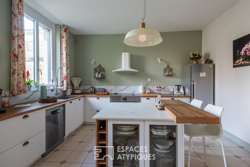 Maison - 303 m² - 10 pièces
